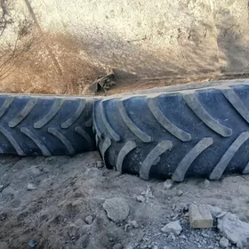 John deere uly teker