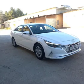 Hyundai Elantra 2020