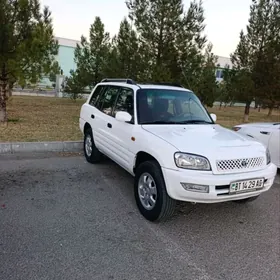 Toyota RAV4 1997