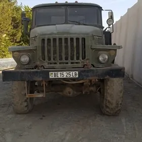 Ural 4320 1991