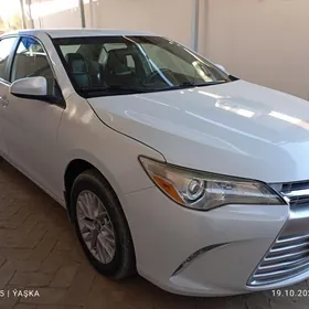 Toyota Camry 2017