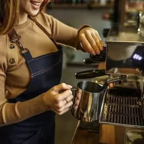 Barista Бариста Gyz девушка