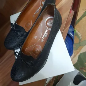 Туфли женские