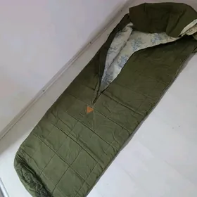 спальний мешок,бушлаты