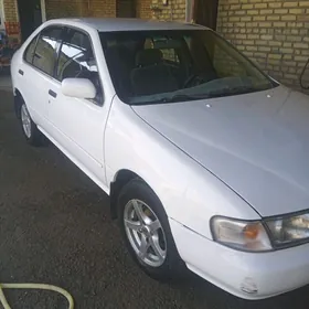 Nissan Sunny 1994