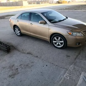 Toyota Camry 2010