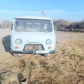 UAZ Profi 1996