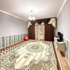 Mir 8 5 etaz 2 kom 90m2