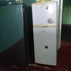 Holodilnik Superriyal