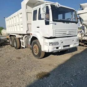 Howo Sinotruk 2010