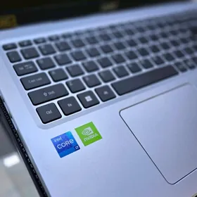 ACER i7(11gen)NVIDIA MX350