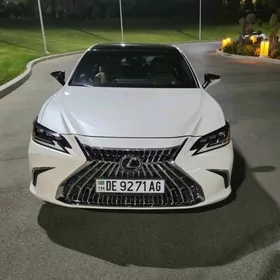 Lexus ES 350 2020