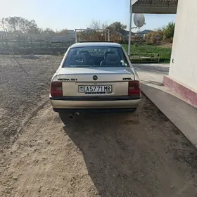 Opel Vectra 1990
