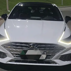 Hyundai Sonata 2021