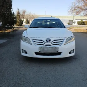 Toyota Camry 2010