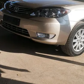 Toyota Camry 2005