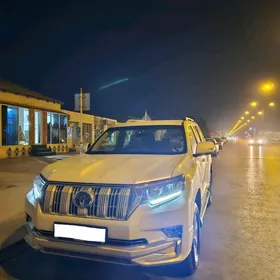 Toyota Land Cruiser Prado 2021