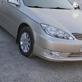 Toyota Camry 2005