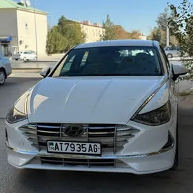 Hyundai Sonata 2020