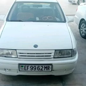 Opel Vectra 1990
