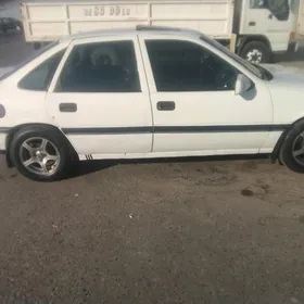 Opel Vectra 1990