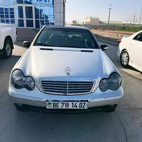 Mercedes-Benz C320 2002
