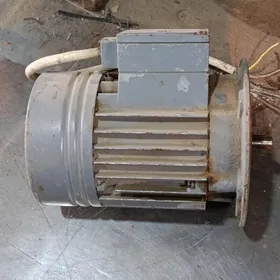 электродвигатели