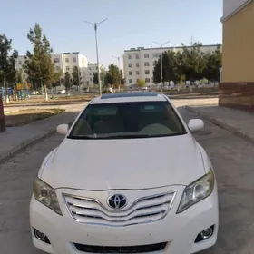 Toyota Camry 2010