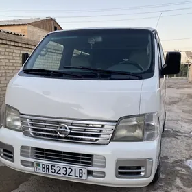 Nissan Urvan 2005