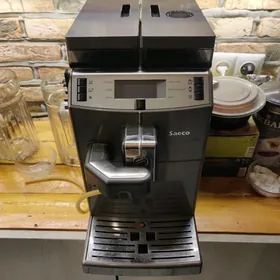 Кофе аппарат Saeco
