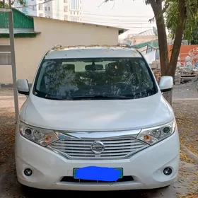 Nissan Quest 2012
