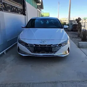Hyundai Elantra 2021