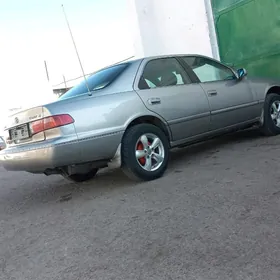 Toyota Camry 2001