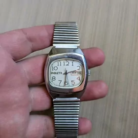 часы Ракета