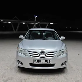 Toyota Camry 2010