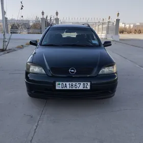 Opel Astra 2000