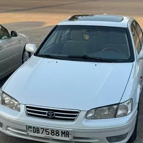 Toyota Camry 1998