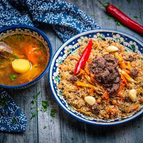 Unwersal powur gerek