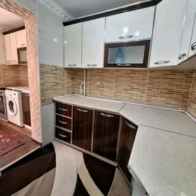 10mkr 4/1etažy 2komnat