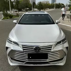 Toyota Avalon 2019