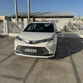 Toyota Sienna 2020