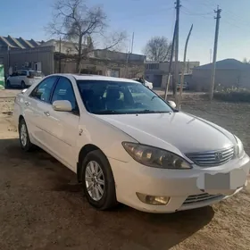 Toyota Camry 2004