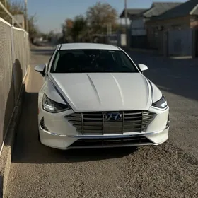 Hyundai Sonata 2021