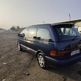 Toyota Previa 1991