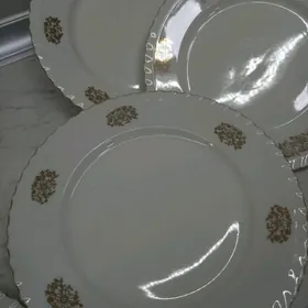 Тарелки,бокалы