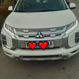 Mitsubishi ASX 2025