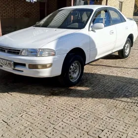 Toyota Carina 1992