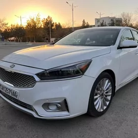 Kia Cadenza 2019