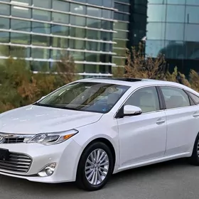 Toyota Avalon 2013
