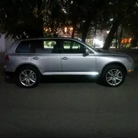 Volkswagen Touareg 2004